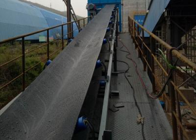 China Chemical B650 Width Incline Conveyor With Hopper Easy Using for sale