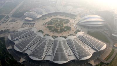 China El gran escala los ningunos paneles solares bifaciales del PID molió las Sistema Solar para la estación de la energía solar en venta