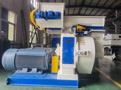 China 6mm To 12mm 2.5TPH  Wood Sawdust Pellet Press Machine Horizontal Roller Mill for sale