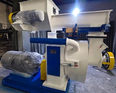 China 2TH 3TH Biomass Pellet Mill Machine 200kw Ring Die Pellet Machine for sale
