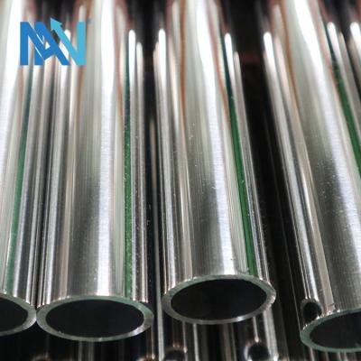 Chine Pipe en acier inoxydable 904L laminée à froid de diamètre 100 mm tubes en acier inoxydable duplex laminés à froid à vendre