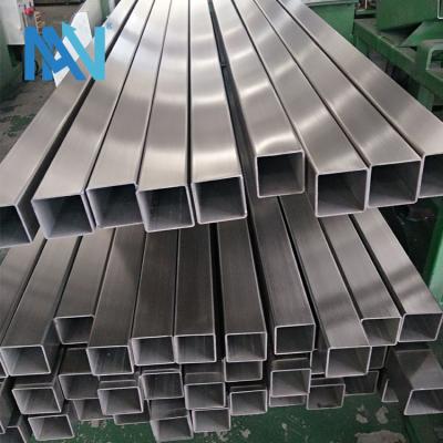 Chine Pipe en acier inoxydable de large diamètre de 50 mm carré SS tubes laminés à froid à vendre