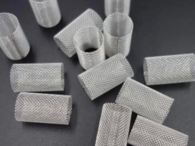 China Metal feito sob encomenda tecido planície Mesh Filter da resistência de desgaste do tubo dos elementos de filtro do metal à venda