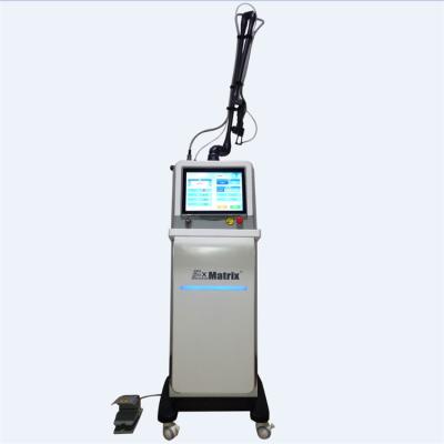 China Acne Treatment Fractional CO2 Laser Equipment Anti Aging 10.6μm Wavelength for sale