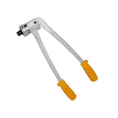 China Lightweight Copper Pipe Expander Tool DL-1232-8-1 0.7kg With Ergonomic Handle for sale