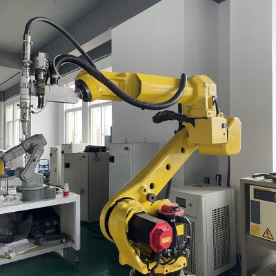 China 6 Axis Robotic Laser Cutting Machine Fanuc M-20iA Palletizing Robot for sale