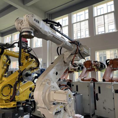 China Robô industrial multifuncional da Seis-linha central industrial do robô de soldadura ABB6640-130/3.2 de Abb à venda