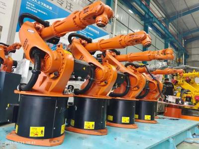 China Los robots KUKA están disponibles con carga útil de montaje en el techo de 16 kg Repetibilidad ± 0.1 mm en venta