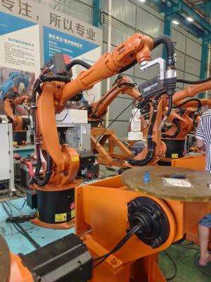 中国 Refurbished KR16L6 6kg Payload 6-Axis Robot XP Control Cabinet AC380V Power Supply packaging palletizing spot welding 販売のため