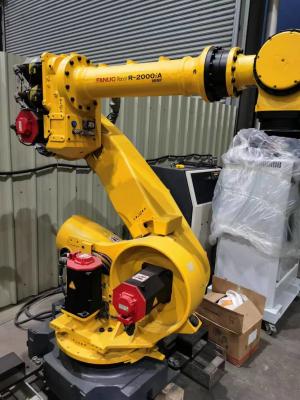 China Picking Loading Arc Welding Robot Arm R-2000iA/165F FANUC Palletizing Machine 165kg 210kg for sale