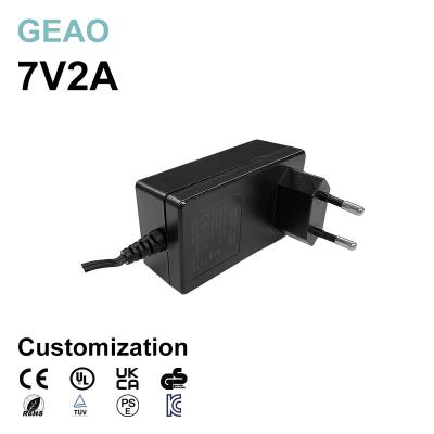 Chine 7V 2A Wall Mounted Power Adapter For Worldwide Nail Lamp Small Electronic Meidical CD Player à vendre