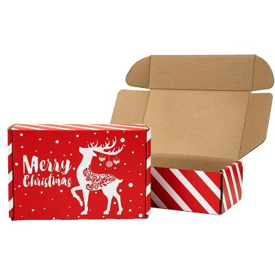 China Rectángulo de papel acanalado de empaquetado del regalo de la Navidad del anuncio publicitario de Kraft para la bufanda de los calcetines en venta