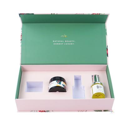 China Smart Empty Black Magnetic Perfume Bottle Packaging Box With Eva Luxury Gift en venta
