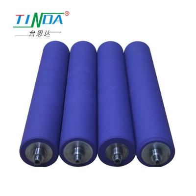 China Low Noise Industrial Rubber Roller Rubber Pressure Roller Wear Resisting for sale