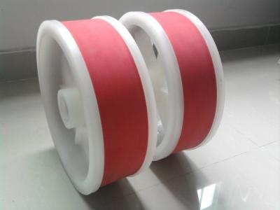China Rueda de nylon recubierta de caucho de alta capacidad de carga con absorción de golpes en venta