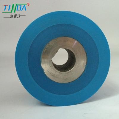 China Doble capa de dureza diferente rueda de rodillo de caucho PU para la máquina de embalaje de alimentos en venta
