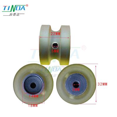 China Wear Resistance Grooves Wheels 3022 Sewing Roller For Template Sewing Machine zu verkaufen