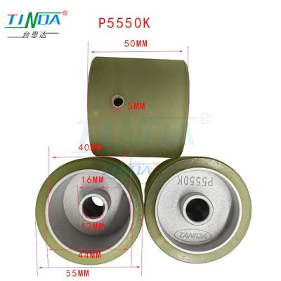 中国 High Efficiency P2580 P5550 Rubber Wheel For PY Puller ​For Industrial Sewing Machine Accessories 販売のため
