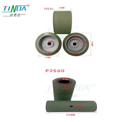 China Noise Reduction High Efficiency P2560 P5535 Rubber Wheel For PK Puller ​For Industrial Sewing Machine Accessorie à venda