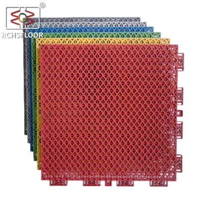 China 1000 Pieces Interlocking PP Tiles For Badminton Court Carton Package for sale