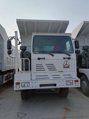 China 30 Euro cúbico 3 do caminhão basculante 6*4 da mineração do medidor 371-420HP HOWO à venda