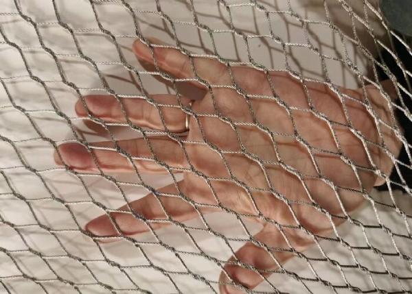 Quality 1.5mm Metal Rope Mesh 25mm Hole Size Flexible Decorative Rope Mesh for sale