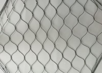 China 30x30mm Black Oxide Wire Rope Stainless Steel Safety Netting Customized for sale