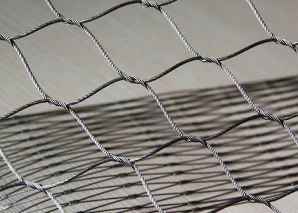 Quality 304 Stainless Steel Woven Wire Mesh Anti Corrosion 30-100mm Eye Size for sale
