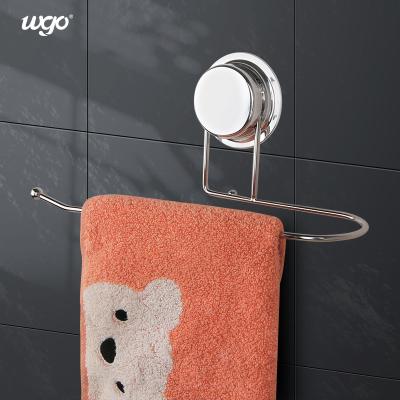 China Damage Free Bathroom Hanging Set Suction Cup Fixed Paper Towel Roll for sale