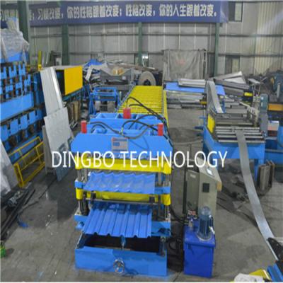 China 0.3-0.8mm Roof Panel Roll Forming Machine Espessura de aço 0,3-0,8mm à venda
