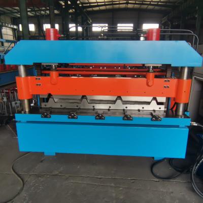 China Tr4 Tr5 Tr6 Roof Roll Forming Machine PLC Control System Cr12 Roller Material for sale