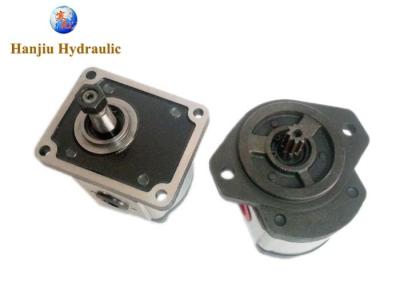 China Single / Double Hydraulic Pump , Simple Structure Small Gear Pump For Tractor for sale