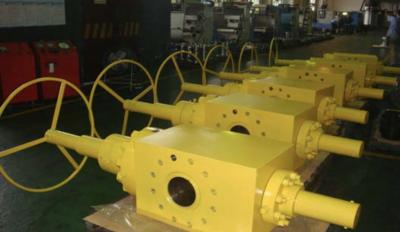 China Manual Gate Wellhead Valves Ball Screw Operated Cameron FLSR Frac Type for sale