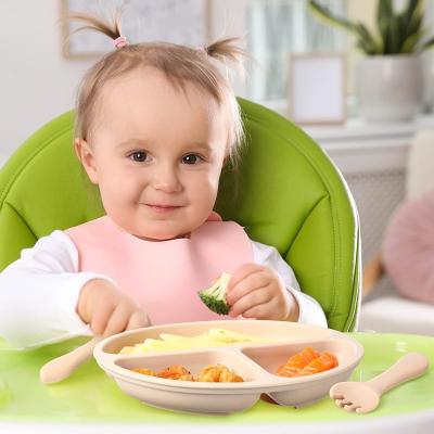 China Non Slip Practical Silicone Feeding Bib , Portable Silicone Childrens Plates for sale