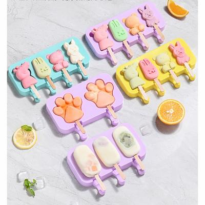China Washable Practical Silicone Ice Molds Odorless Multi Function for sale