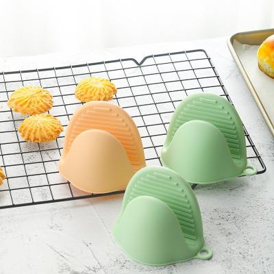 China Silicone Oven Mitts Heat Resistant Mini Oven Mitts Rubber Oven Glove Silicone Cooking Pinch Grips Oven Mitts Potholders for sale