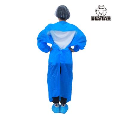 China AAMI PB70 CPE Disposable Isolation Gown With Elastic Cuffs For Medical for sale