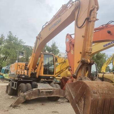 China 22 Ton Hyundai R210w-9 Wheeled Excavator Equipped With Cummins B7 Engine for sale