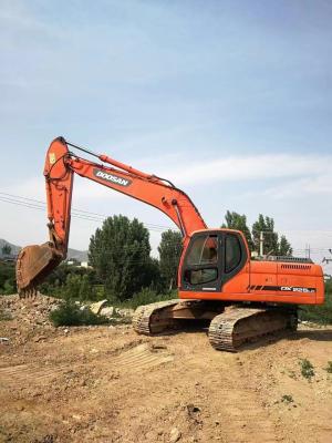 China Doosan DX225LC excavator with original quality and affordable price for sale