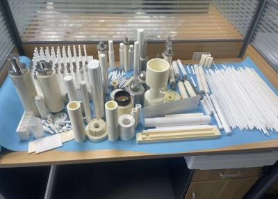 China Zirconia Ceramic Rod Plate Piston Customized Parts For Quick Hot And Quick Cold Environments en venta