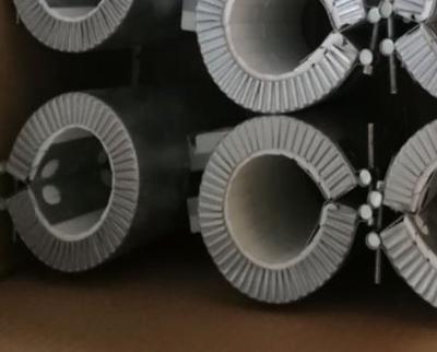 China La cerámica blanca de la esteatita para el alto eléctrico del aislamiento de los calentadores de banda aisló en venta