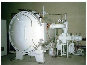 Китай Оборудование для вакуумной термообработки печей для электрической изоляции продается