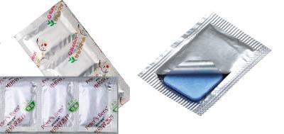 Chine Tapis de moustique d'emballage d'OPP faisant la machine avec le film en aluminium à vendre
