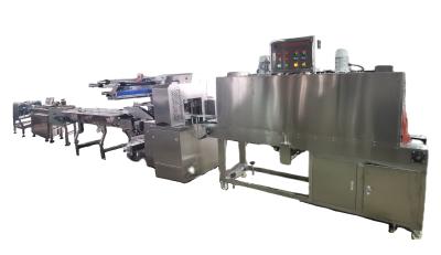 China Full Sealing Type Shrink Wrap Packing Machine 2.5KW Form Fill Seal Packaging Machine for sale