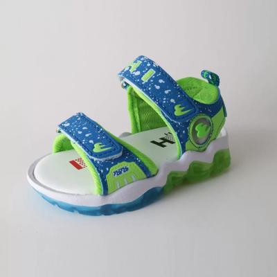 中国 Flat Heel Kids Sandals Shoes Round Toe Shape Multicolor Children s Sandal Shoes 販売のため