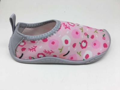China Summer Lightweight Aqua Children Shoes Anti Slip Fashionable Water Shoes for sale