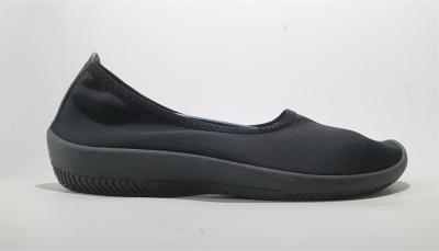 中国 Leather Women's Flat Shoes Spring Summer Size 35-43 Rubber Outsole 販売のため