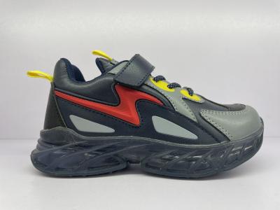中国 Athletic Style Kids Running Shoes Multicolor Round Toe With Flat Heel 販売のため