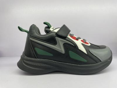 中国 Round Toe Mesh Lining Childrens Running Shoes Multicolor For Sports Activities 販売のため