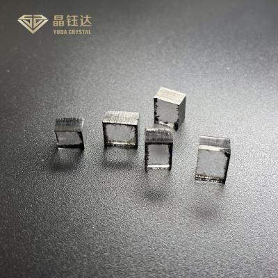 中国 正方形6mmから8mm E-F色CVD HPHTのダイヤモンドの化学気相堆積 販売のため